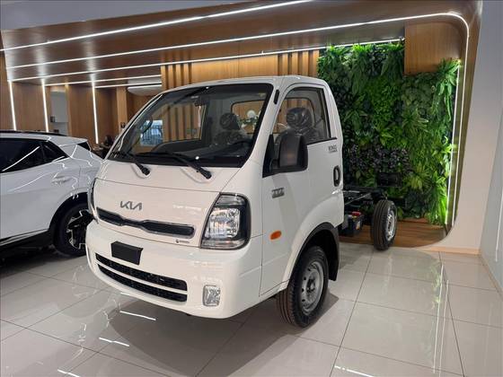 KIA BONGO 2.5 TD DIESEL STD CS 4x4 MANUAL